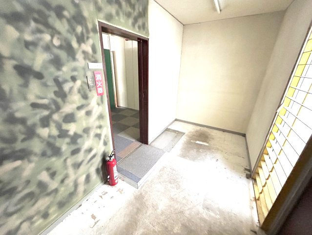 ミッキービルのロビー