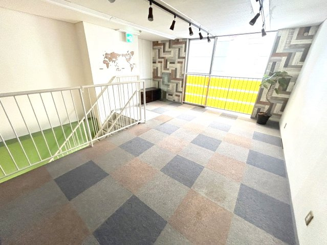 ミッキービルのロビー