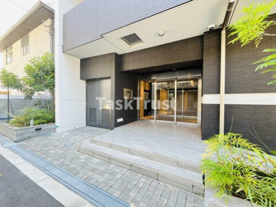 【エントランス】 | レオンヴァリエ都島北通