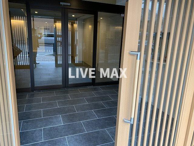 【エントランス】プレサンス京都二条京華
