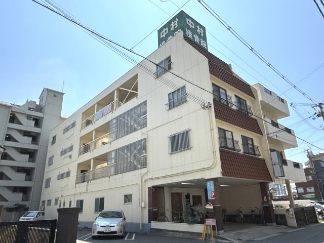 中村マンションの外観