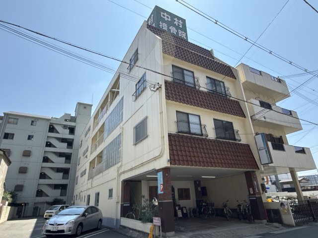 中村マンションの外観