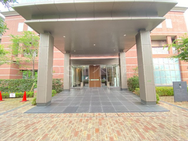 ヴィークタワーOSAKA（ヴィークタワー大阪）のエントランス