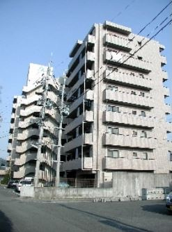 サーパス諏訪野【10,000円キャッシュバック対象物件】の外観パース|物件の外観です