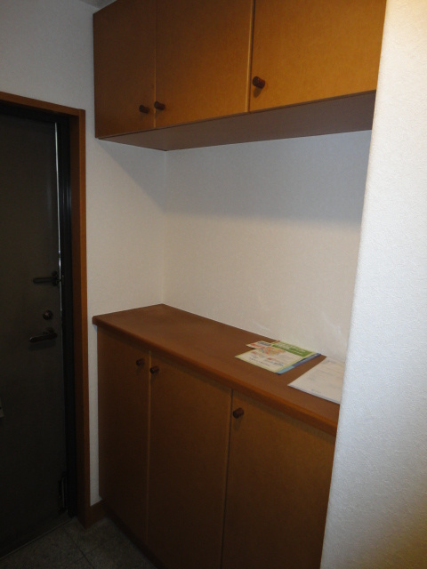 サーパス諏訪野【10,000円キャッシュバック対象物件】の玄関|シンプルで使いやすい玄関です