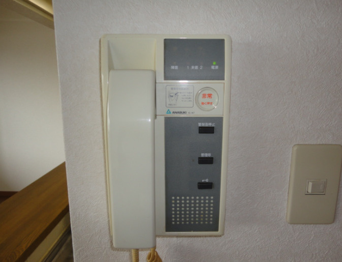 サーパス諏訪野【10,000円キャッシュバック対象物件】のセキュリティ