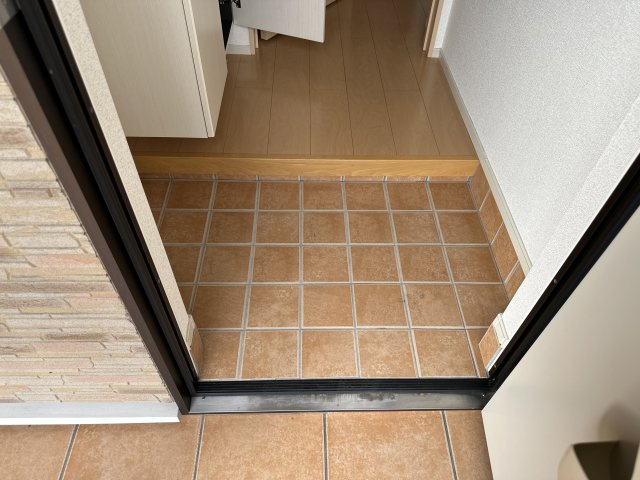 ラフレシールあぼしＥの玄関