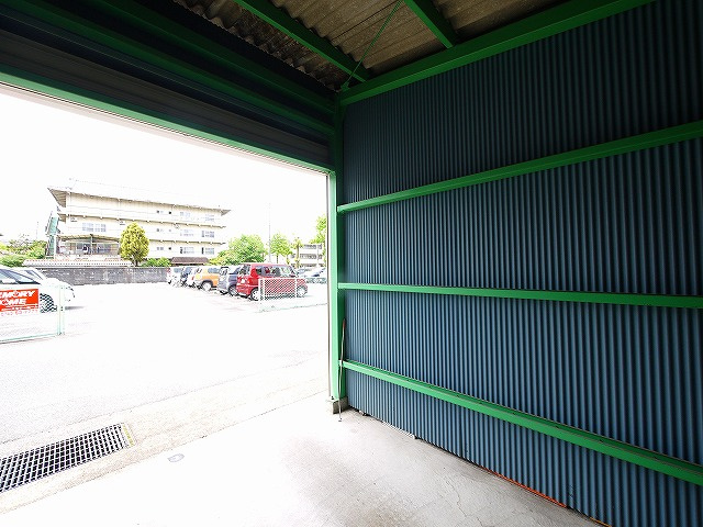 中川モータープール（822）