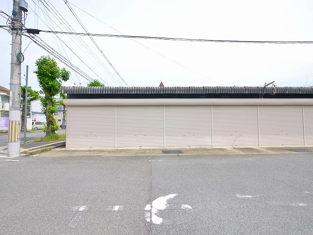 中川モータープール（822）