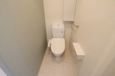 【トイレ】 | プランドールＴＮ Ⅲ 住居 | 温水洗浄暖房便座つきトイレ