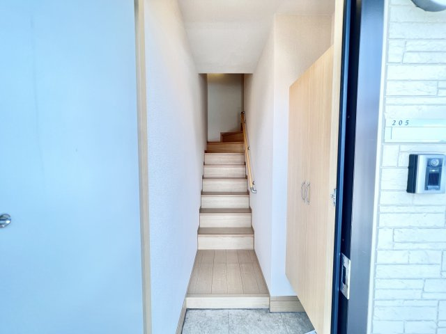 スタッピハウスの玄関|※別部屋参考写真