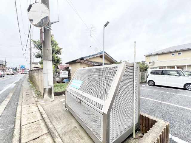 スタッピハウスのその他共用部分|ゴミストッカー