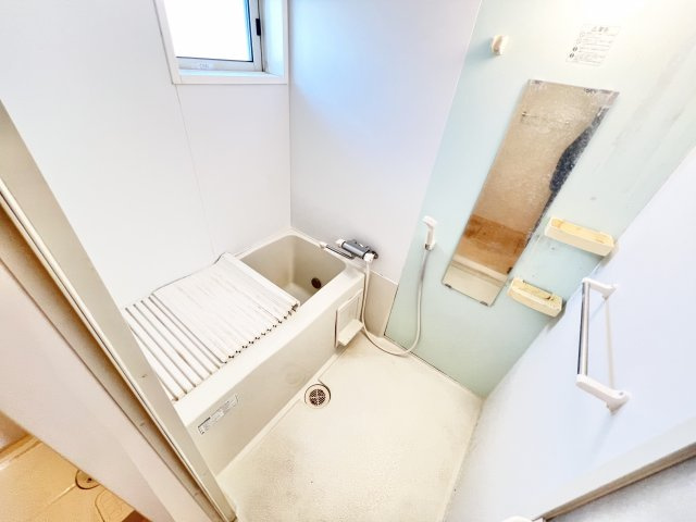 スタッピハウスの浴室|※別部屋参考写真