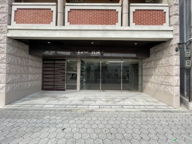 Luxe我孫子のエントランス