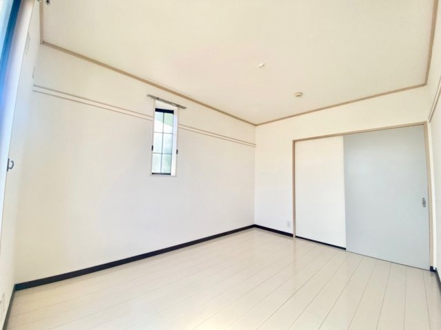 ユーロアベニュー四街道の洋室|※別部屋参考写真