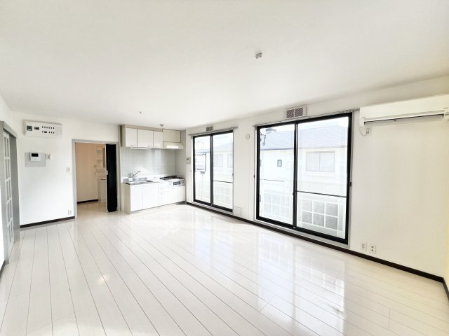 ユーロアベニュー四街道の居間・リビング|※別部屋参考写真