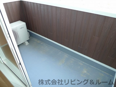 【バルコニー】 | ヴェスティートⅡ