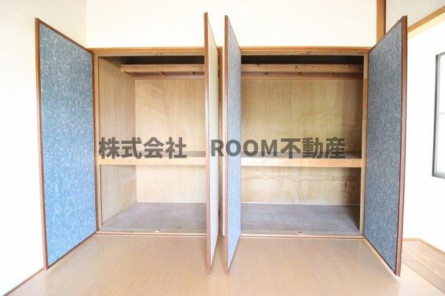 山下貸家の収納|便利な収納スペースです