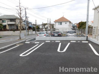 【駐車場】