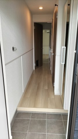 双葉郡浪江町大字権現堂字広町のアパートのエントランス|落ち着いたエントランスです