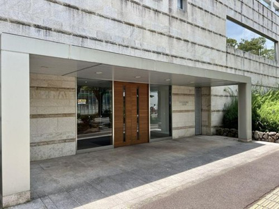 【エントランス】 | 香里ヶ丘ヴィアーレ