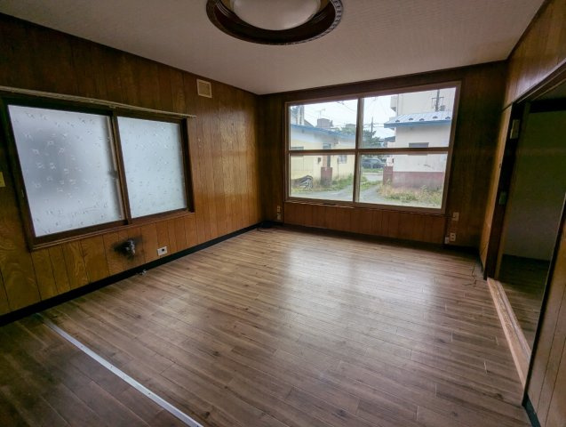 （定期借家）住之江4-3戸建　2階建の居間・リビング