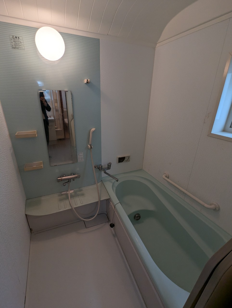 （定期借家）住之江4-3戸建　2階建の浴室