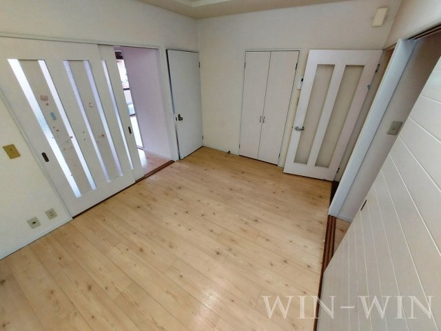 リバティハイツ Aの居間・リビング