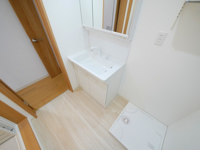 クレアール芝辻町の洗面所