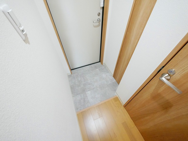 クレアール芝辻町の玄関|シンプルで使いやすい玄関です