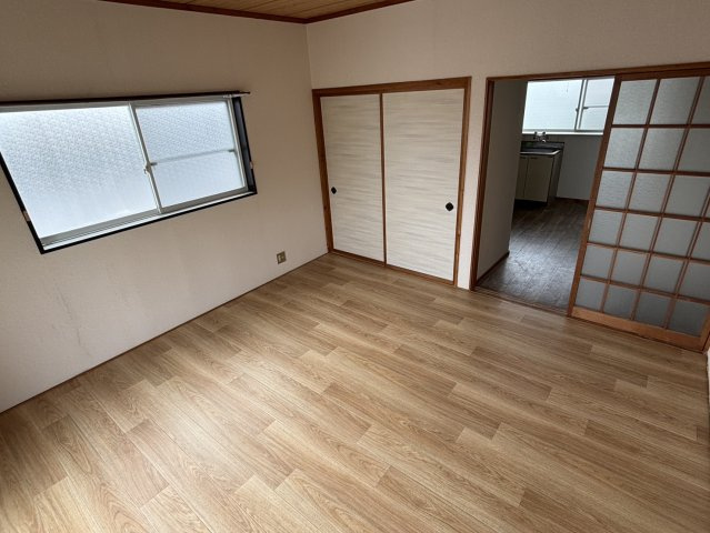 コーポみずほの洋室