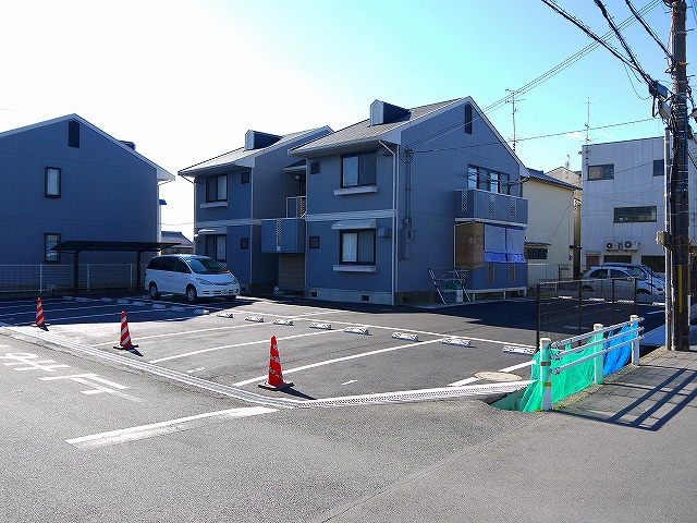ロイヤルメモリー第2駐車場の外観