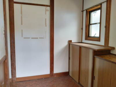 【玄関】 | 岡谷市長地柴宮2丁目 中古住宅⑦ | 玄関