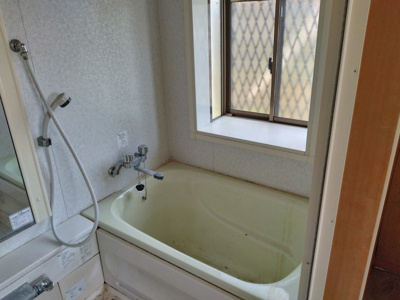 【浴室】 | 岡谷市長地柴宮2丁目 中古住宅⑦ | 風呂