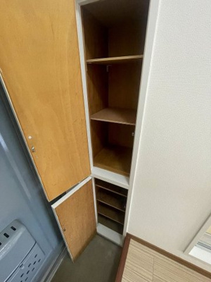 【収納】 | カーサ筥松 | 別号室の写真になります。現況優先。