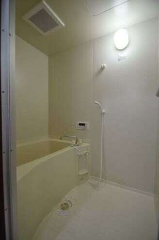 ＥＶＥＲ ＧＲＥＥＮ ＨＯＵＳＥの浴室