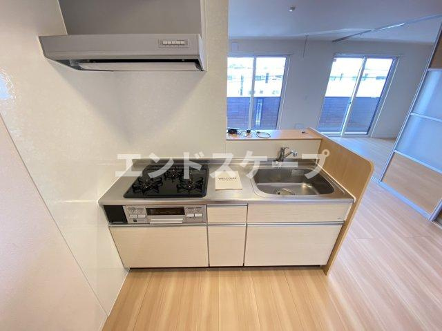 スカイハートシーのキッチン|高崎、前橋、伊勢崎エリアのお部屋探しはエンドスケープまで！お客様の理想お聞かせ下さい♪
設備や建具の色が異なる場合があります。