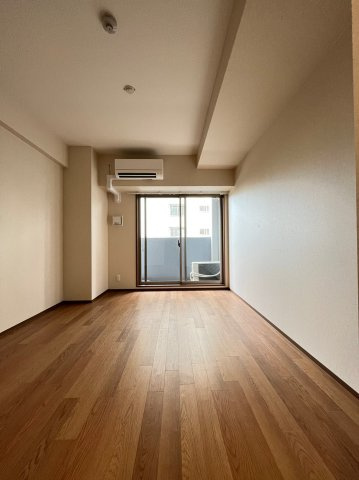 大阪市城東区関目６丁目の賃貸マンションの居間・リビング