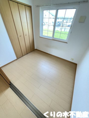 【洋室】 | プリムローズ北日吉Ⅱ | ゆったりした洋室です（同タイプのお部屋です。現況を優先します。）
