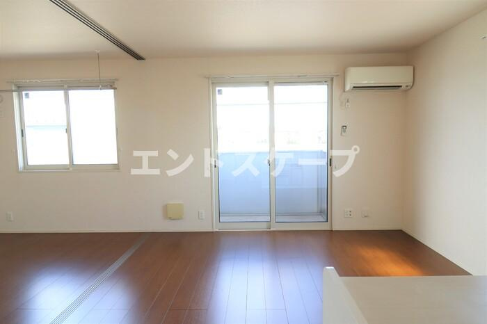 ｃａｓａ　Ⅰの居間・リビング|高崎、前橋、伊勢崎エリアのお部屋探しはエンドスケープまで！お客様の理想お聞かせ下さい♪