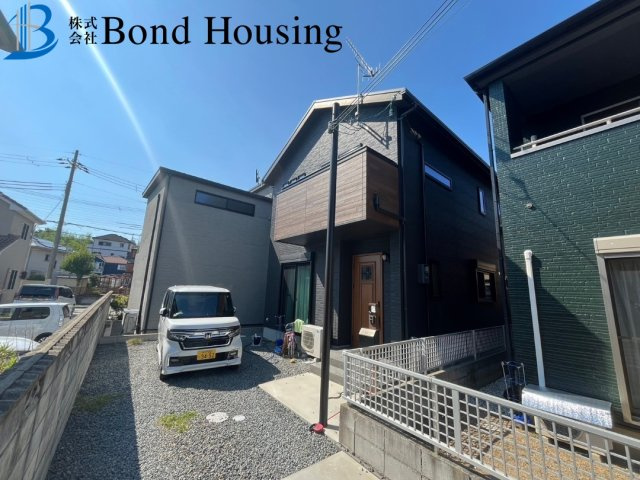 令和３年4月築 駐車4台 二ツ屋１丁目　良質戸建