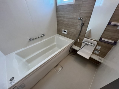 【浴室】 | Aprico