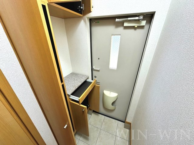 カーサフィオーレ Cの玄関