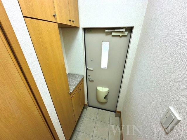カーサフィオーレ Cの玄関