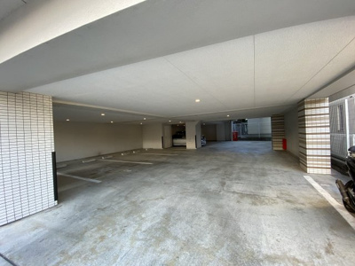 【駐車場】 | セルアージュ金沢八景プラージュ | 平置き駐車場です。