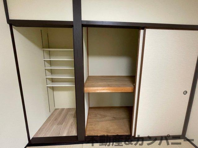 砥部町宮内の中古のおうち　伊予郡砥部町宮内中古戸建の収納|季節物もたっぷり収納可能な大容量の押し入れ付き。