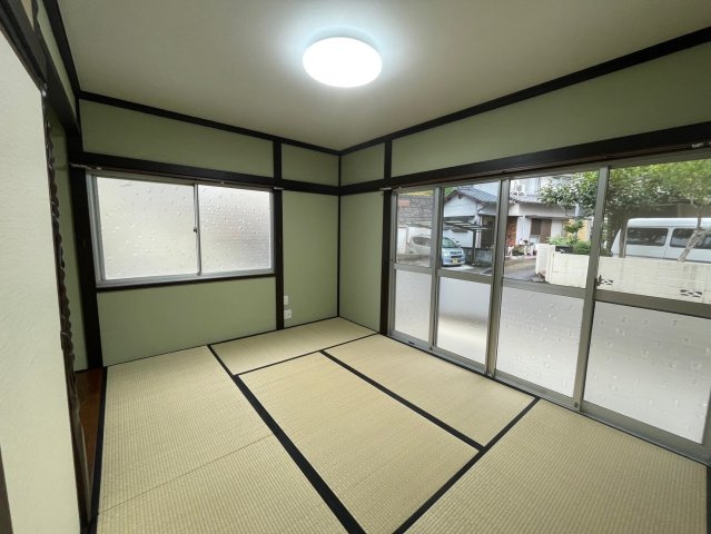 砥部町宮内中古戸建の収納|たっぷり収納住空間。