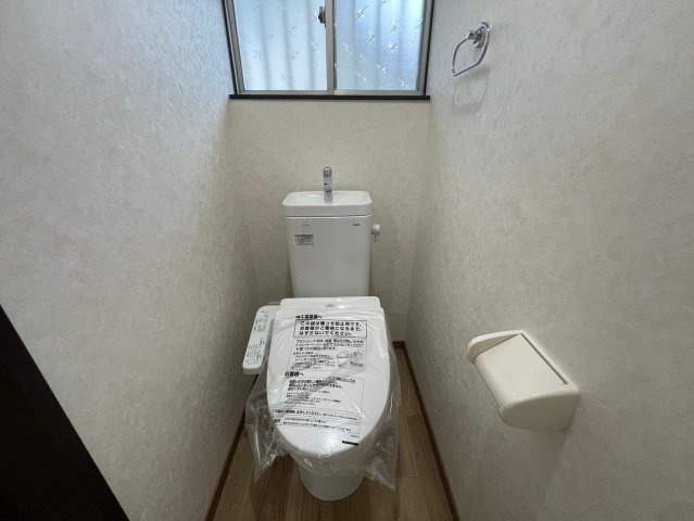 砥部町宮内中古戸建の浴室|一日の疲れを癒す浴室はゆったりサイズです