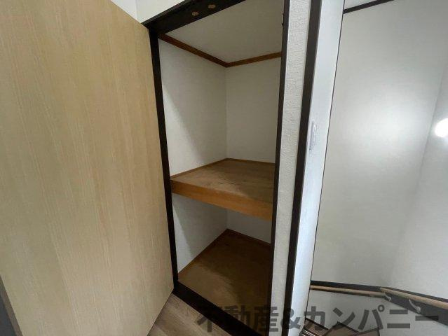 砥部町宮内の中古のおうち　伊予郡砥部町宮内中古戸建の収納|季節物の大きな家電も収納できます。