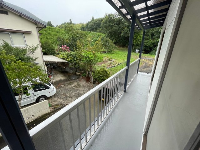 砥部町宮内中古戸建のバルコニー|初めてのマイホーム購入にいかがでしょうか